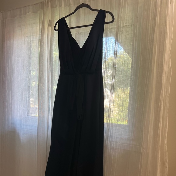 Vera Wang Dress - Picture 3 of 5